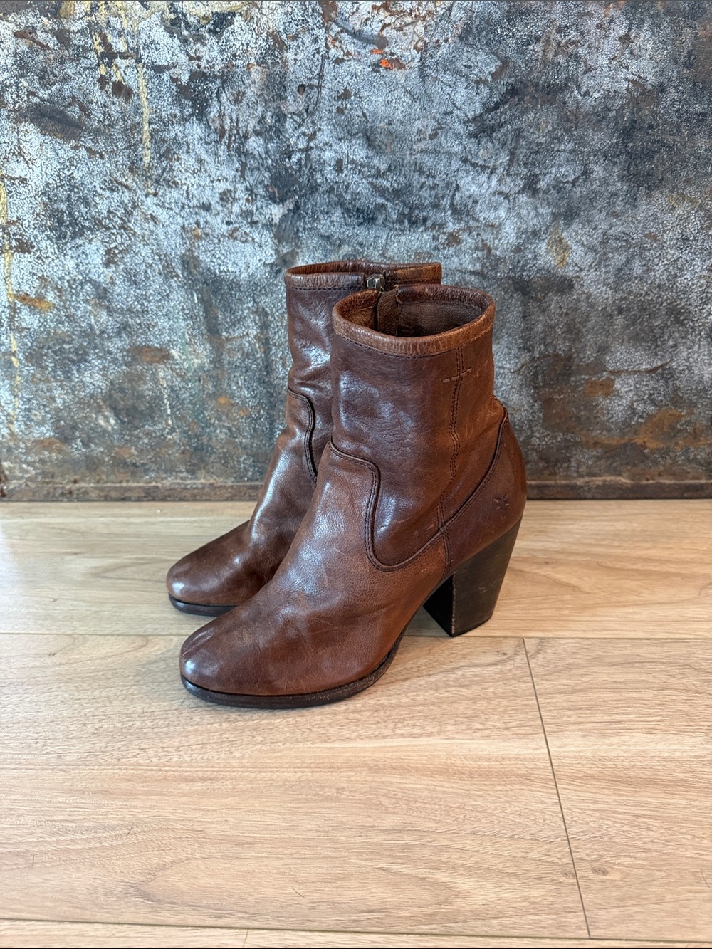 Frye patty artisan zip up ankle boots - Picture 7 of 16